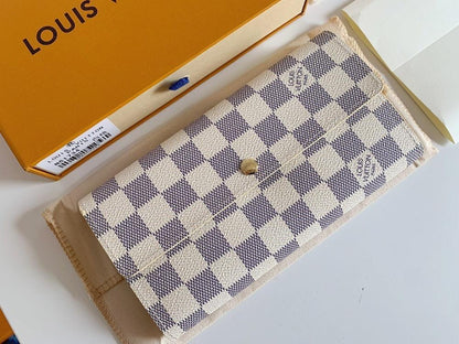 Modern Wallet