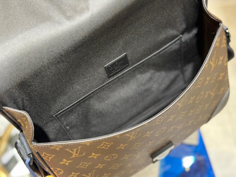 Luxury Elegant Jacquard Shoulder Bag – Special Edition