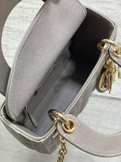 Classic Elegant Top Handle Bag