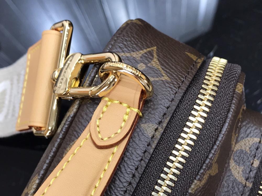 Practical Crossbody Bag