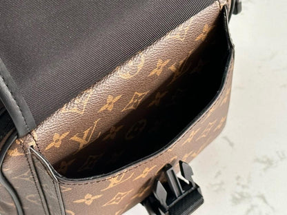 Classic Leather Travel Bag – Limited Edition