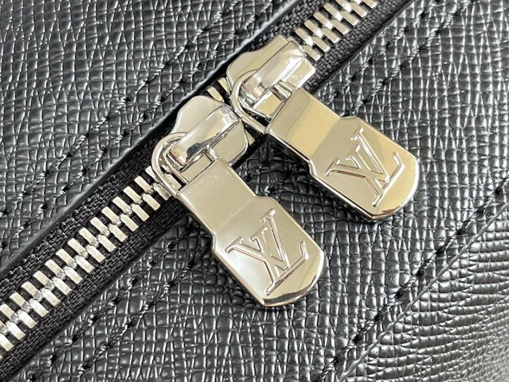 Stylish Shoulder Bag – Special Edition