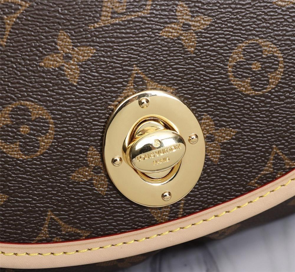 Luxury Refined Crossbody Bag