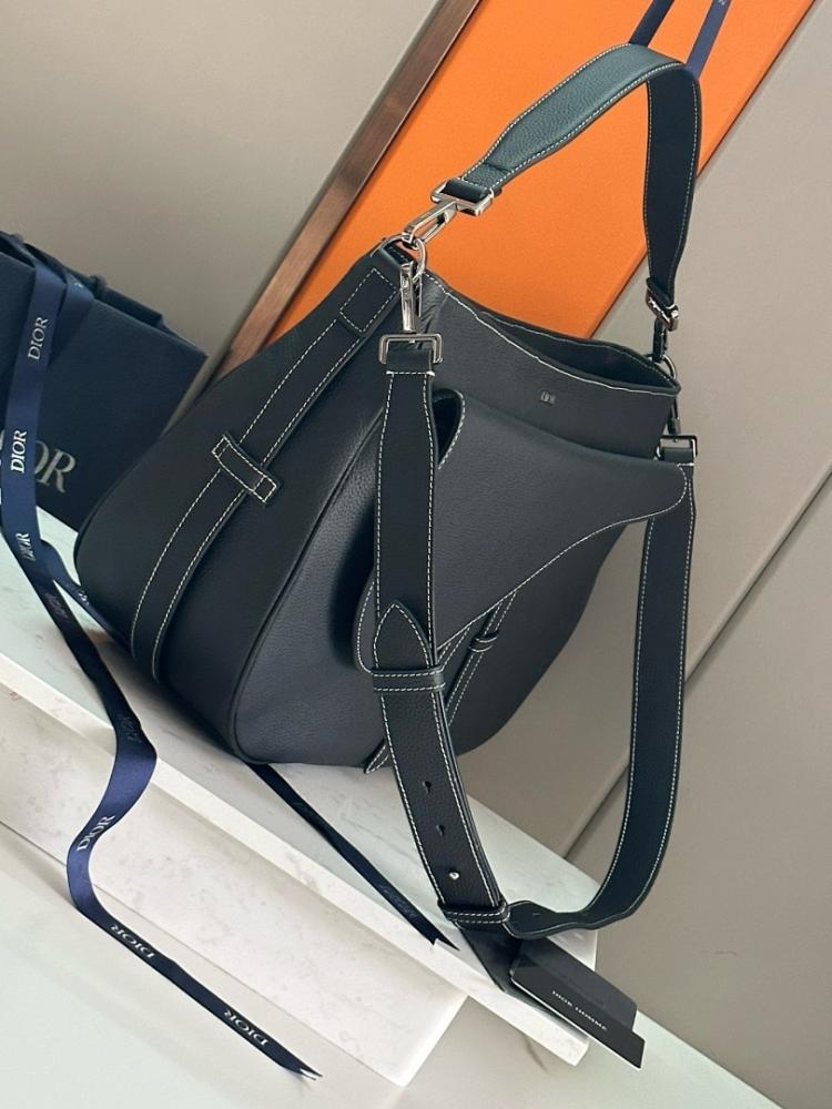 Stylish Grey Calfskin Shoulder Bag – Special Edition