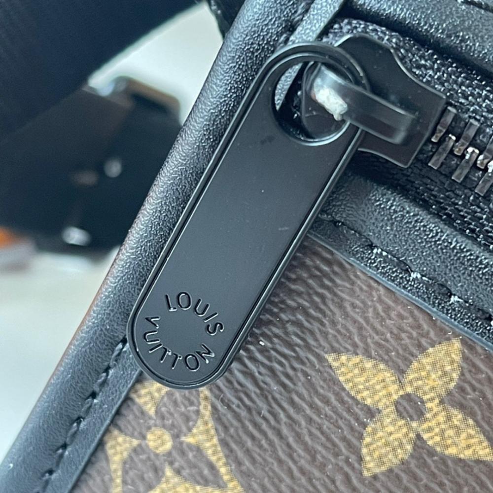 Stylish Refined Shoulder Bag