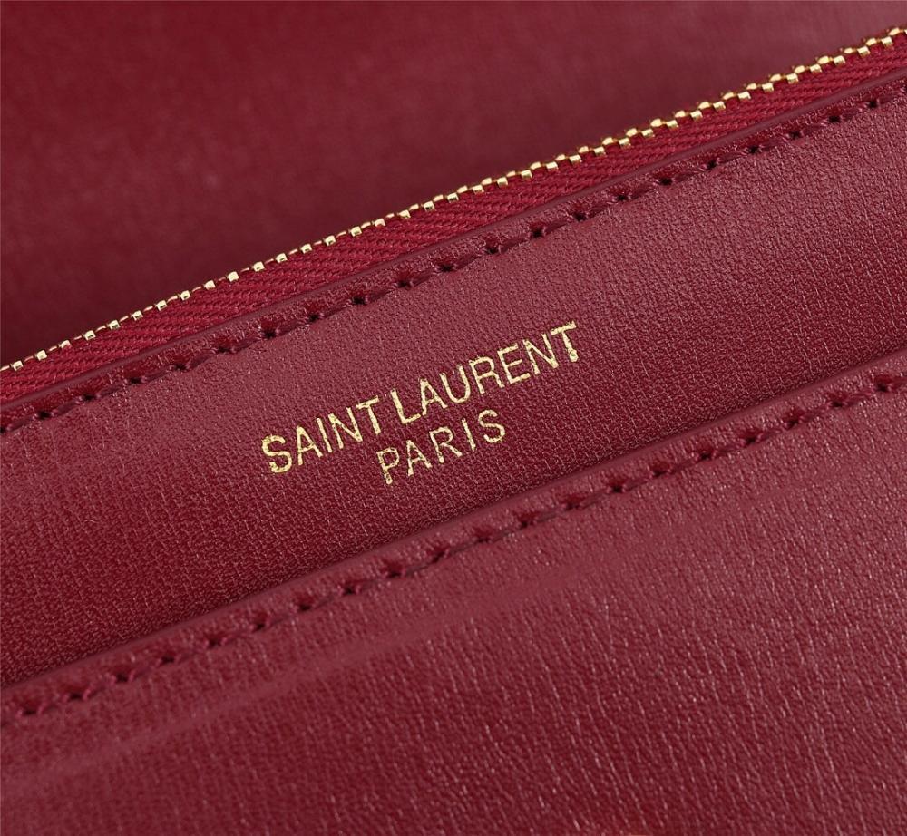 Elegant Leather Shoulder Bag – Limited Edition