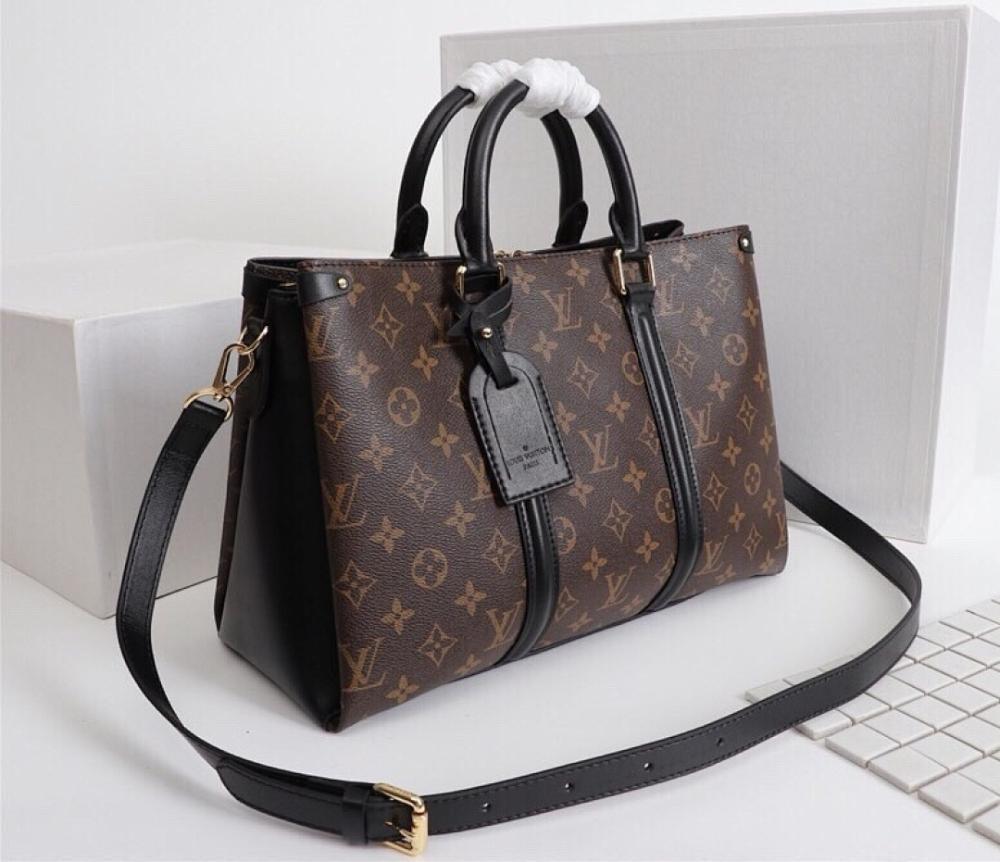Stylish Refined Gold Monogram Leather Shoulder Bag