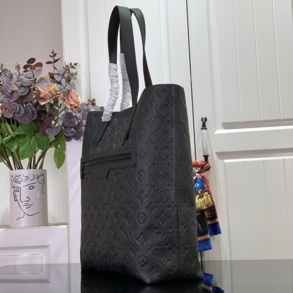 Arco Travel Bag