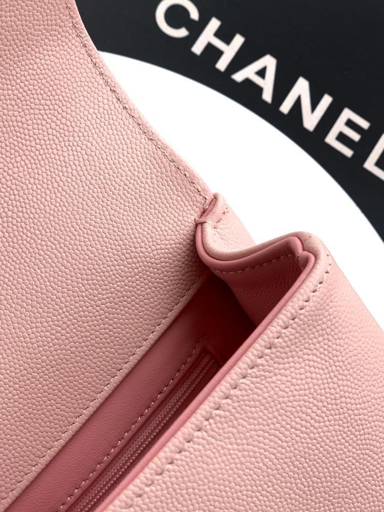 Classic Leather Shoulder Bag