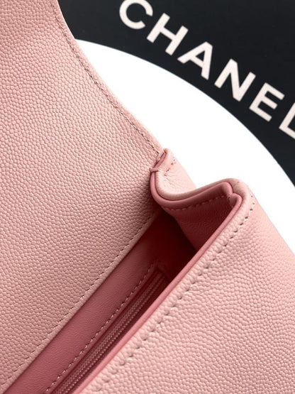 Classic Leather Shoulder Bag