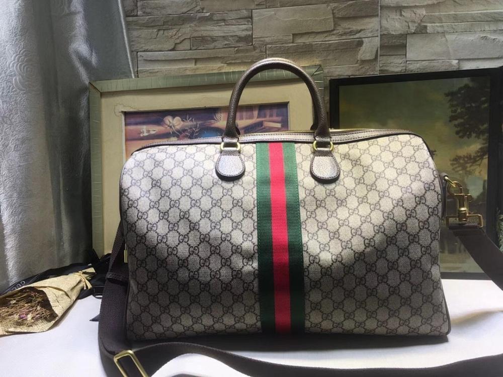 Elegant Shoulder Bag – Limited Edition