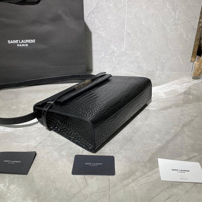 Manhattan Leather Shoulder Bag
