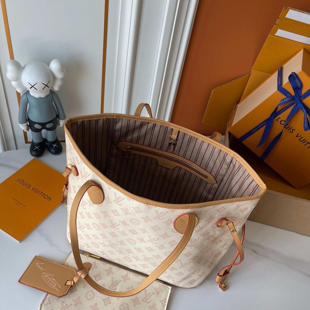 Neverfull Monogram Top Handle Bag