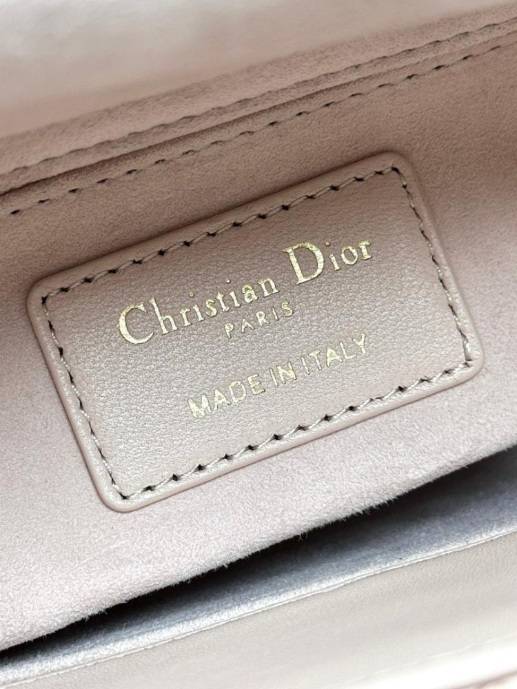 Luxury Embroidered Lambskin Shoulder Bag – Special Edition