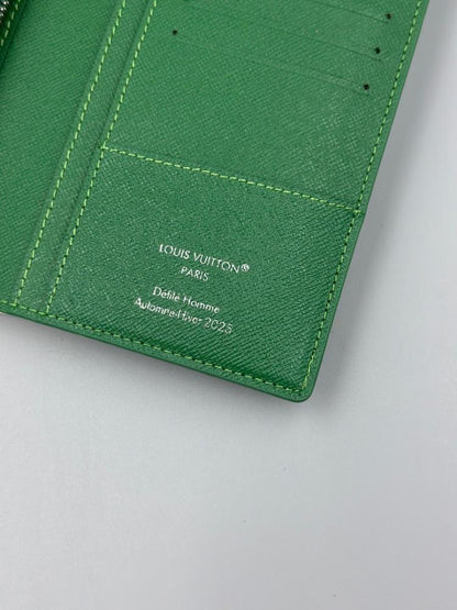 Stylish Refined Monogram Wallet
