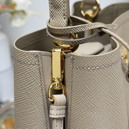 Bucket Bag