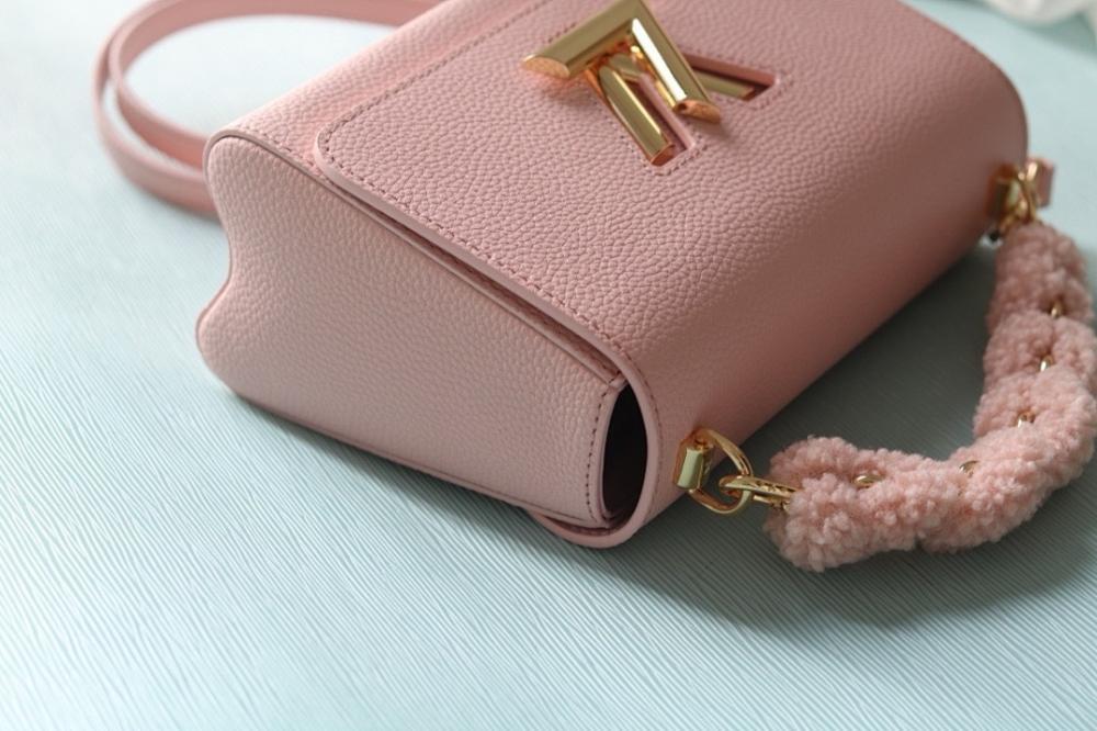 Stylish Refined Woven Leather Shoulder Bag
