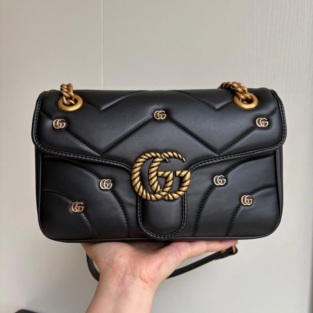 GG Marmont Shoulder Bag