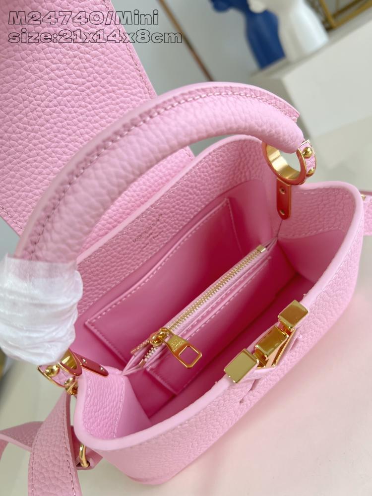 Classic Shoulder Bag