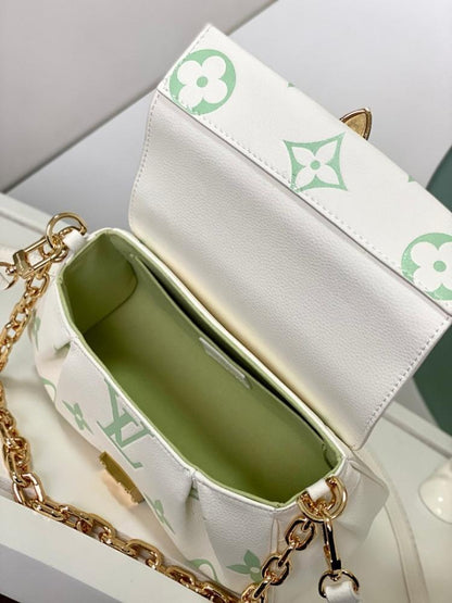 Alma Green Leather Shoulder Bag