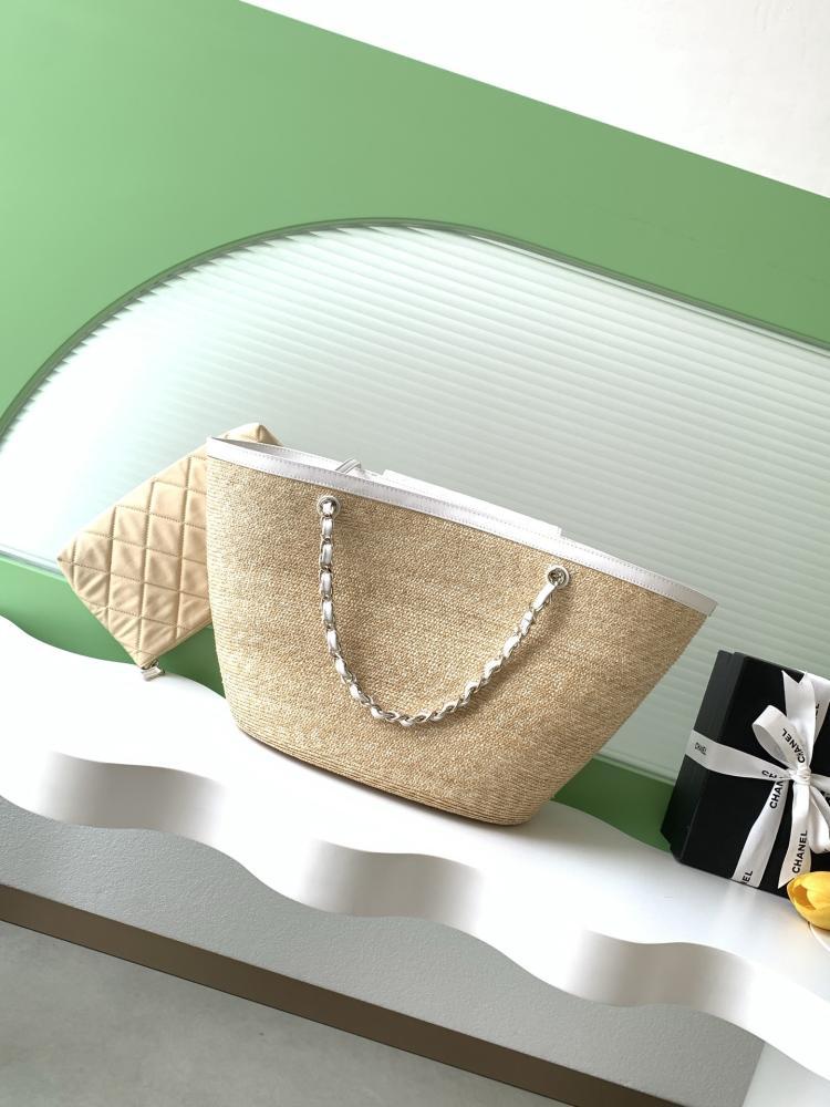 Classic Woven Straw Top Handle Bag