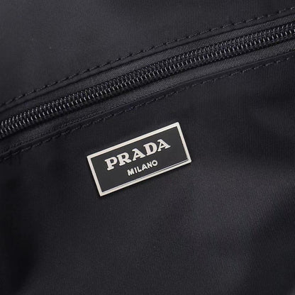 Modern Refined Top Handle Bag