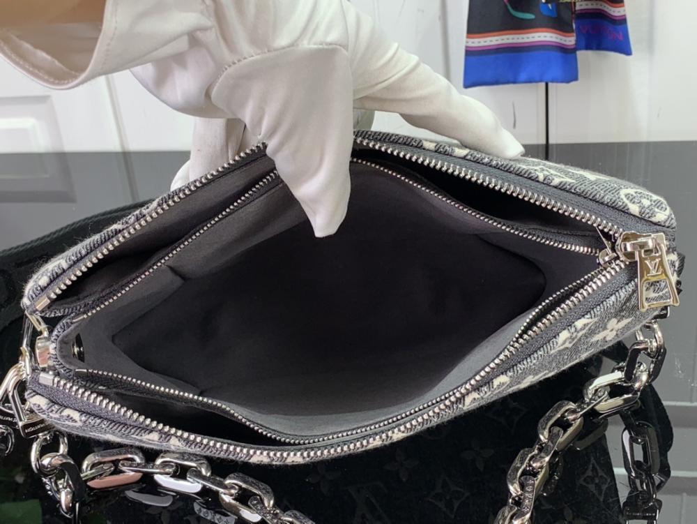 Shoulder Bag