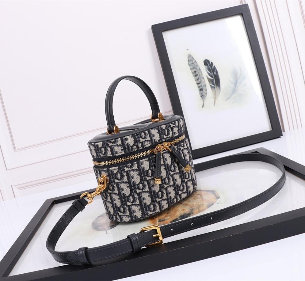 Modern Printed Leather Travel Bag