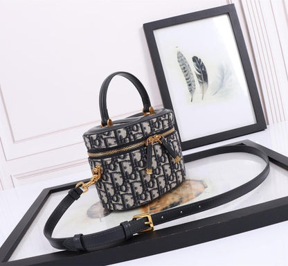 Modern Printed Leather Travel Bag