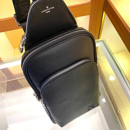 Modern Refined Leather Shoulder Bag