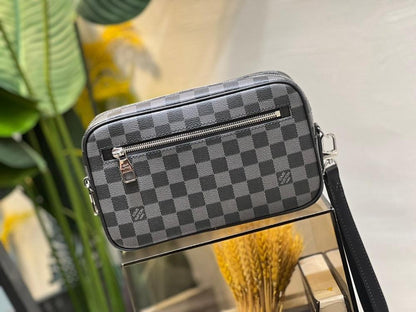 Classic Elegant Leather Bag