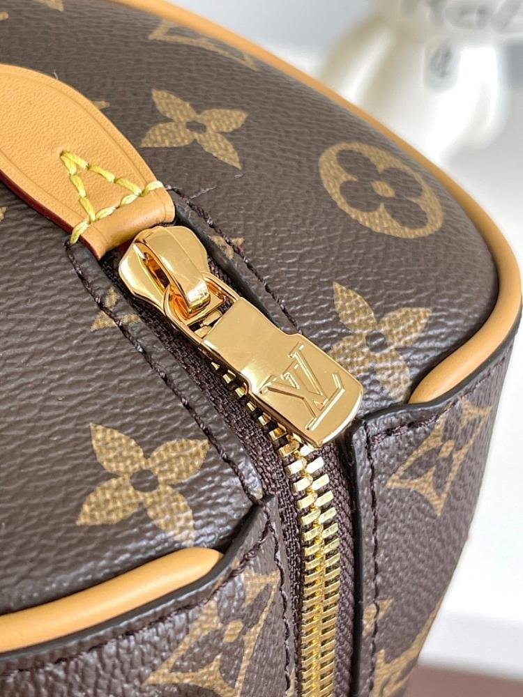 Speedy Monogram Leather Top Handle Bag