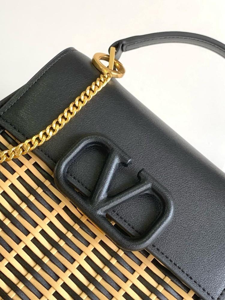 Modern Woven Crossbody Bag – Limited Edition