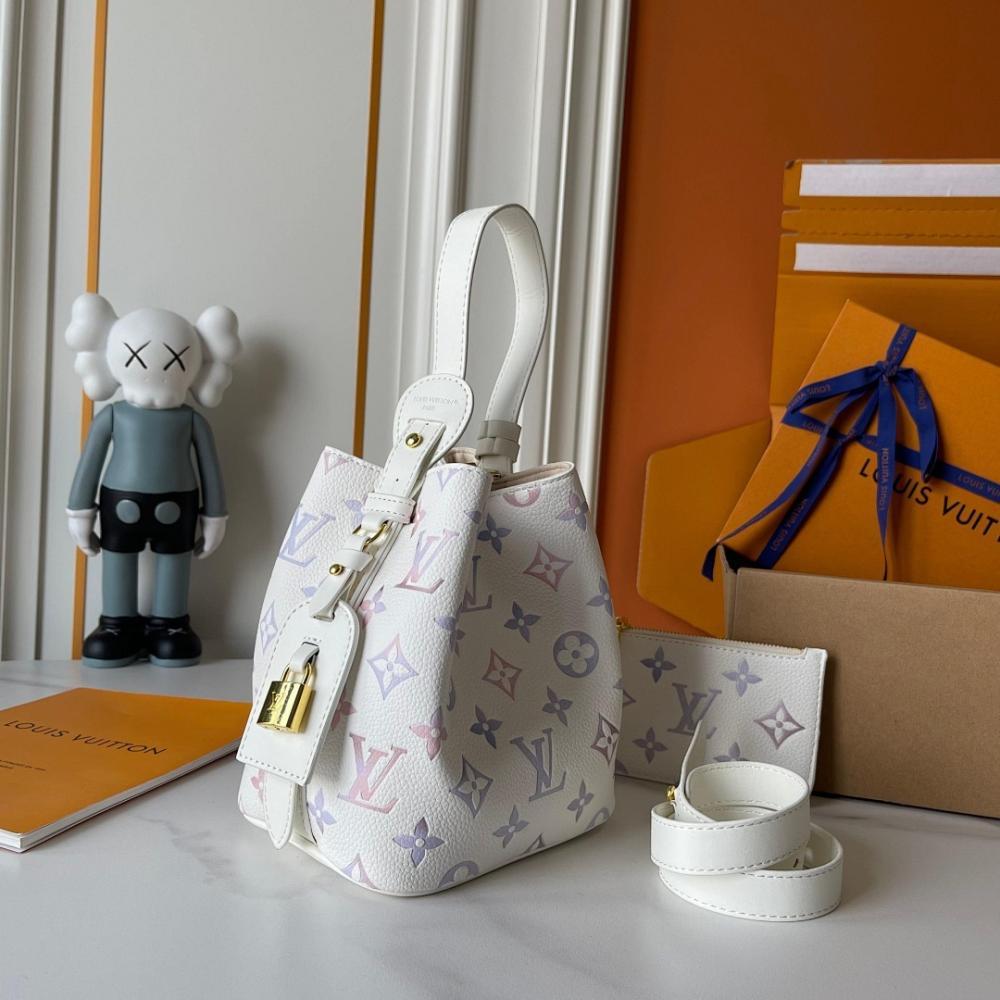 Stylish Refined Monogram Leather Bucket Bag