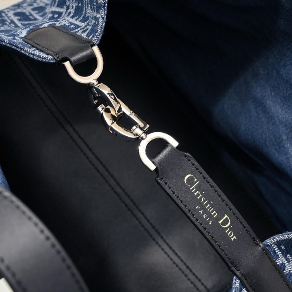 Modern Luxury Calfskin Top Handle Bag