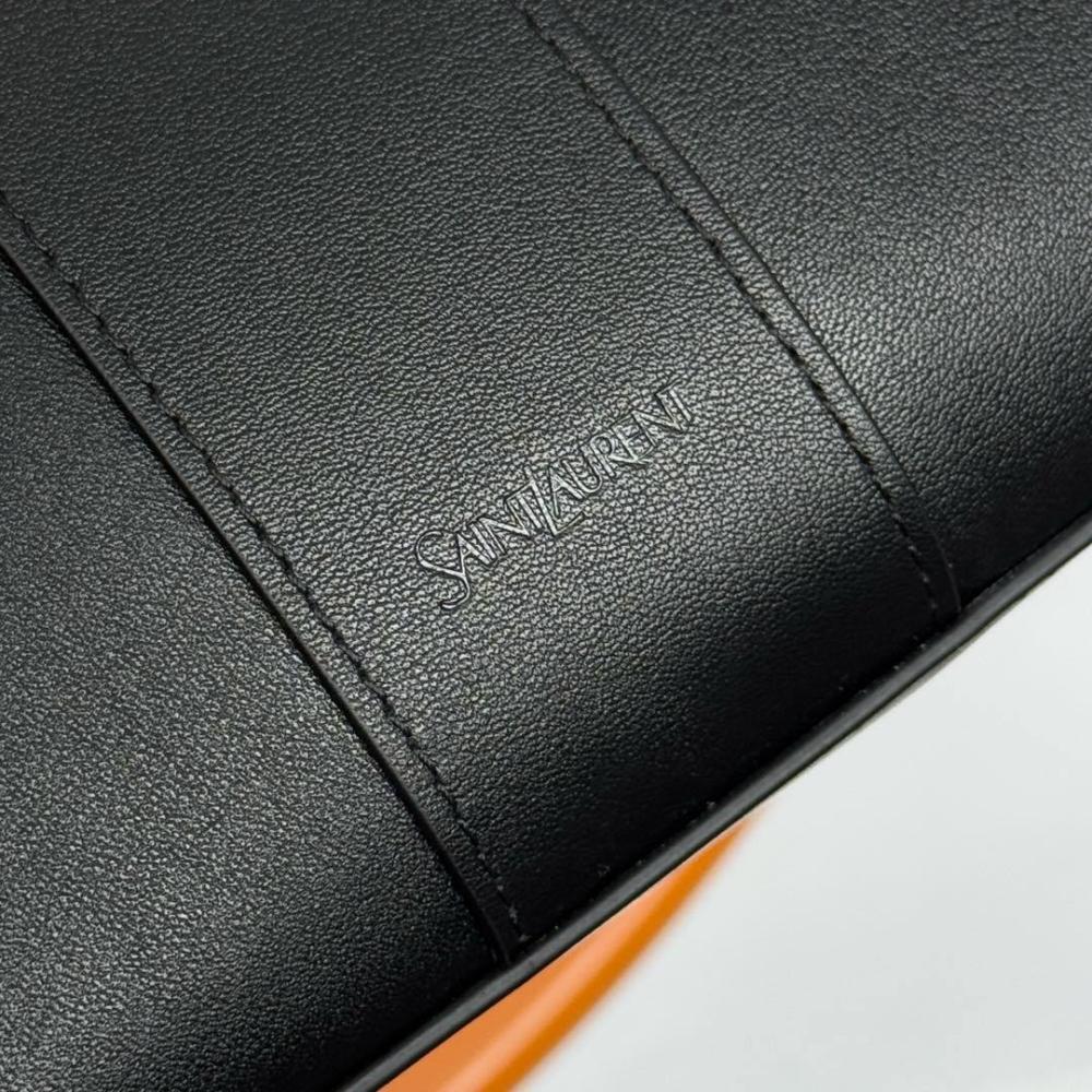 Alma Shoulder Bag