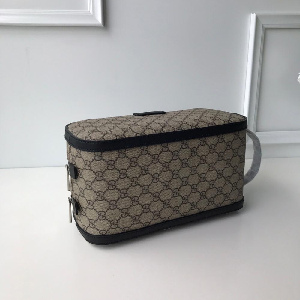 Elegant Wallet