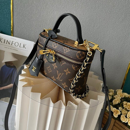 Stylish Woven Leather Crossbody Bag – Special Edition
