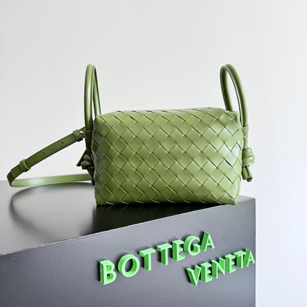 Elegant Top Handle Bag