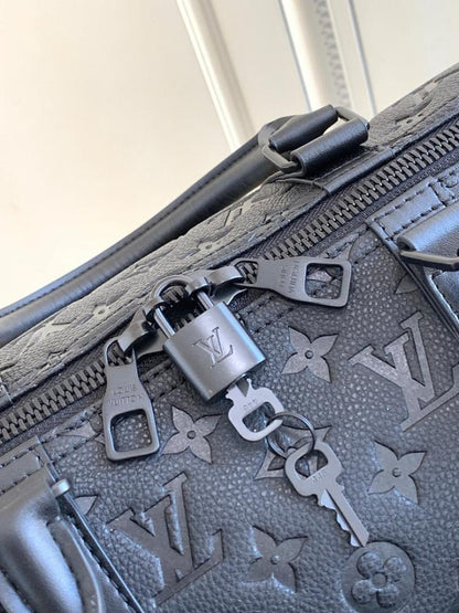 Stylish Leather Shoulder Bag – Limited Edition