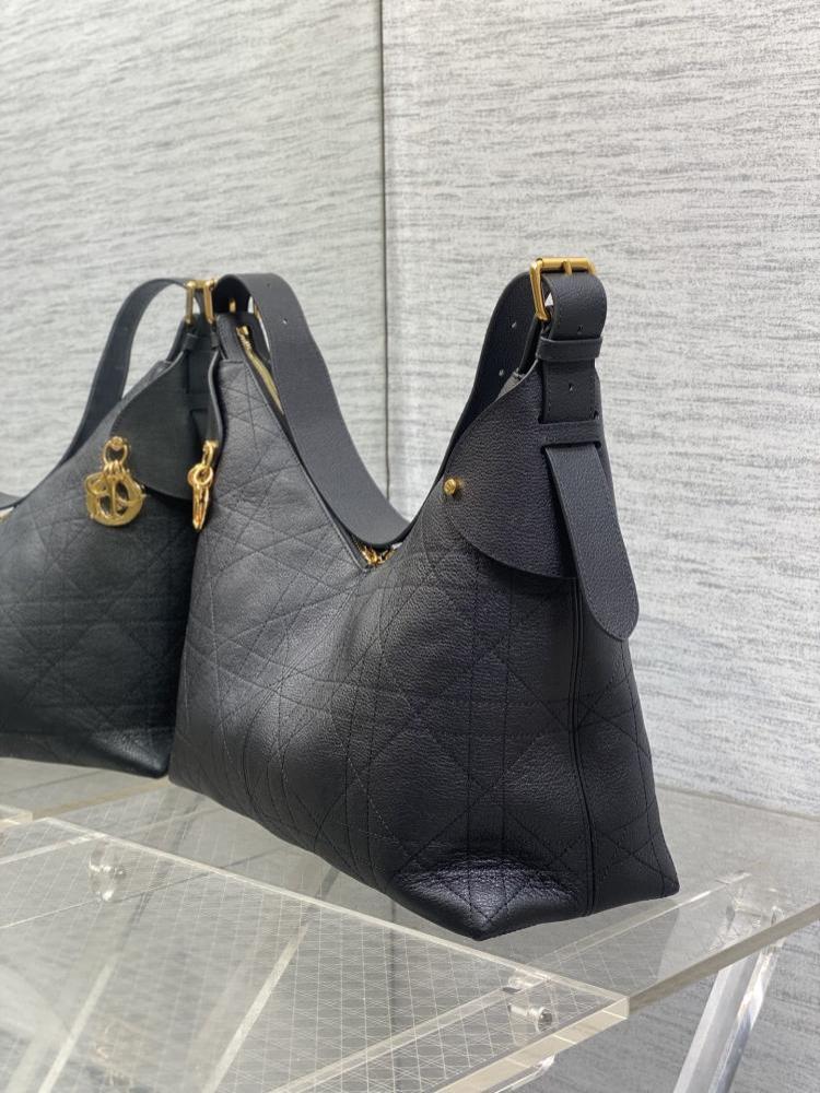 Classic Leather Top Handle Bag