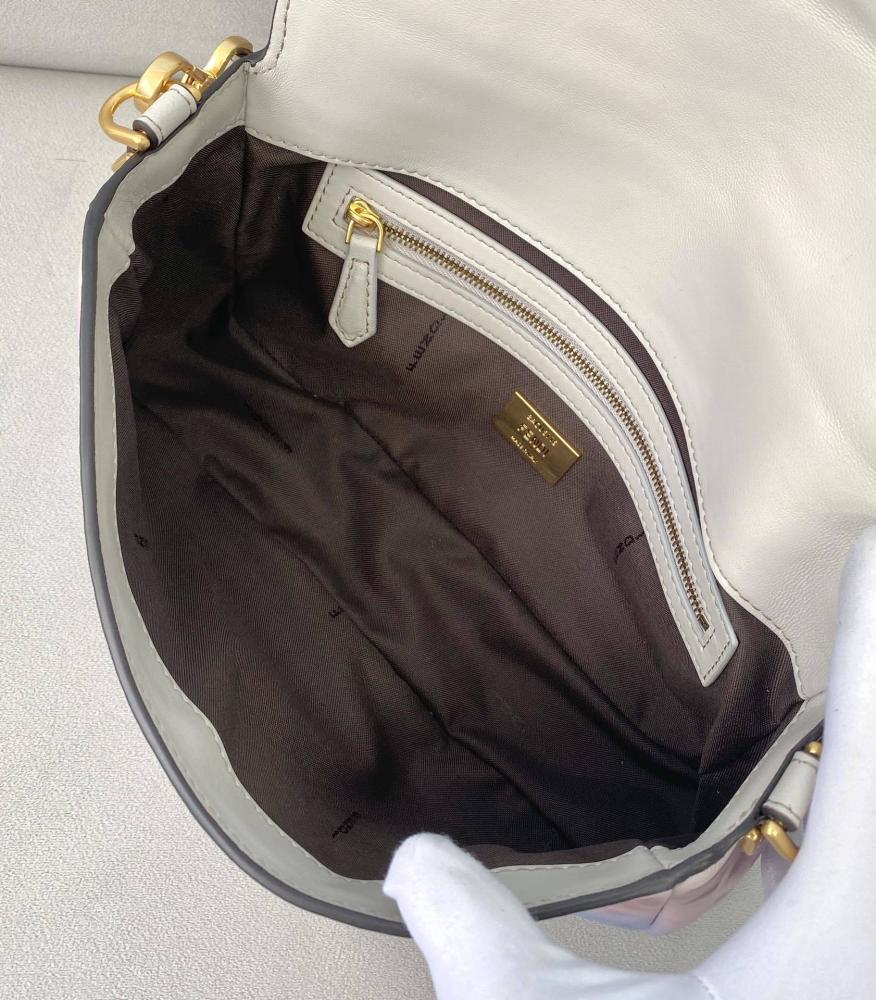 Elegant Shoulder Bag