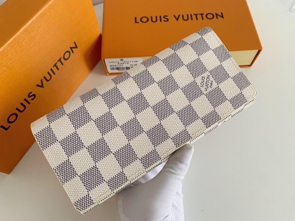 Classic Wallet – Limited Edition