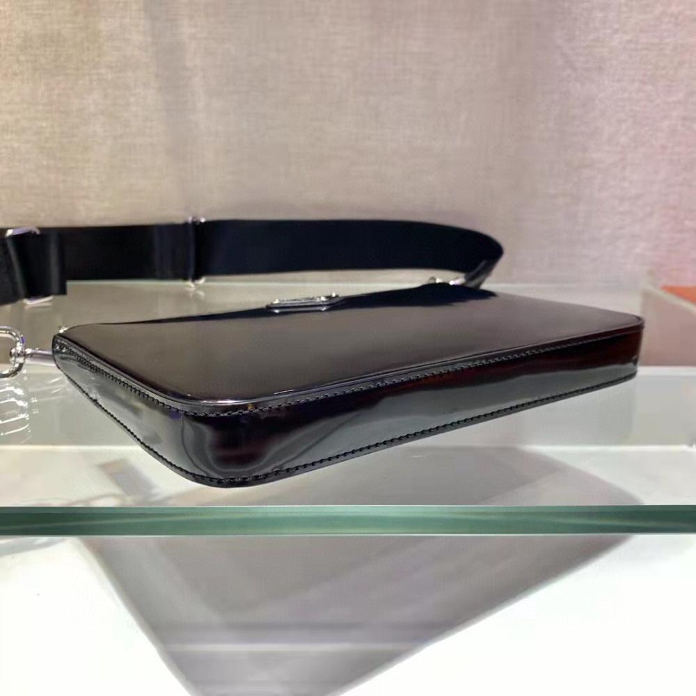 Elegant Shoulder Bag
