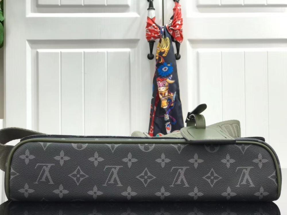 Practical Shoulder Bag