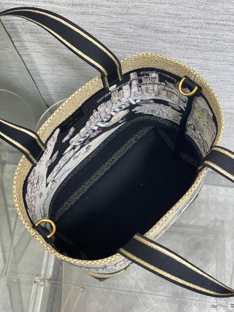 Embroidered Shoulder Bag