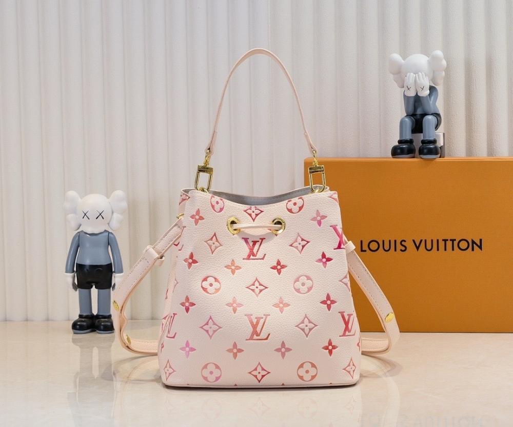 Stylish Leather Shoulder Bag – Special Edition