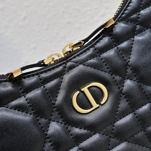 30 Montaigne Leather Shoulder Bag