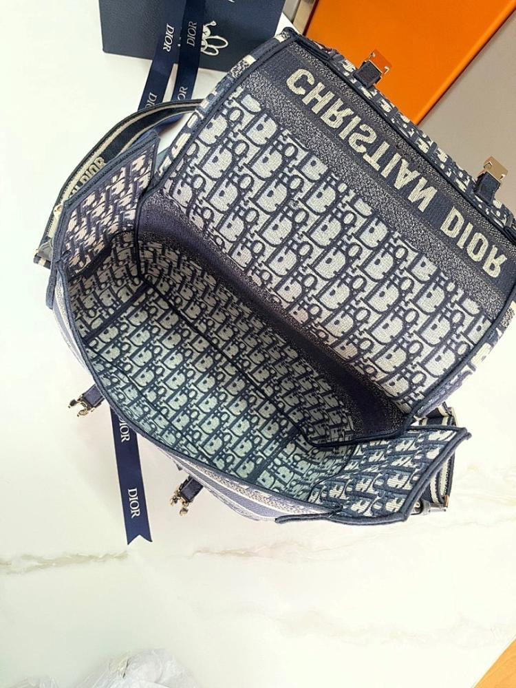 Stylish Premium Gold Shoulder Bag