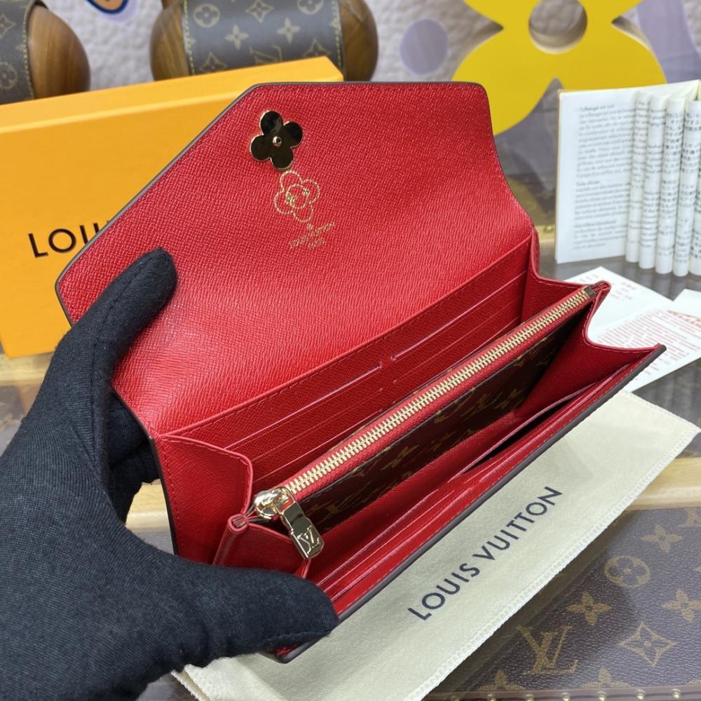 Practical Elegant Wallet
